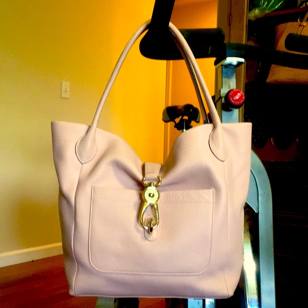 new Dooney and Bourke large pale pink tote in pebble leather - Picture 2 of 11